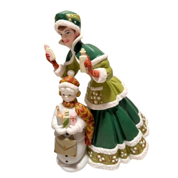 Avon Brand PC President’s Club 2003 Mrs. Albee Award Figurine - Picture 8 of 12